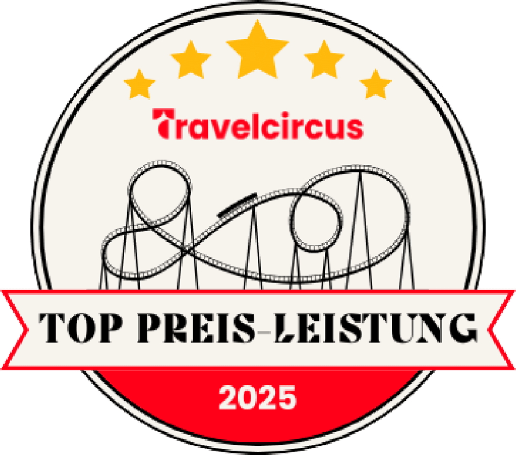 Logo von Travelcircus mit Auszeichnung für Top Preis-Leistung 2025 und einer Achterbahn-Grafik.